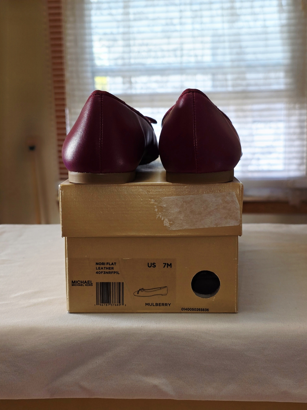 MICHAEL Michael Kors Nori Leather Ballet Flat In Mulberry Size 7M - Picture 9 of 9